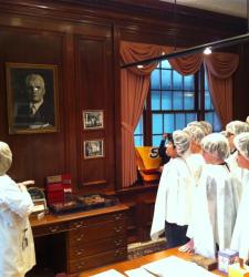 Students getting a Cadbury Chocolate Tour